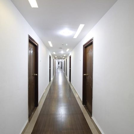 Hotel Mango Leaves Hyderabad Eksteriør billede