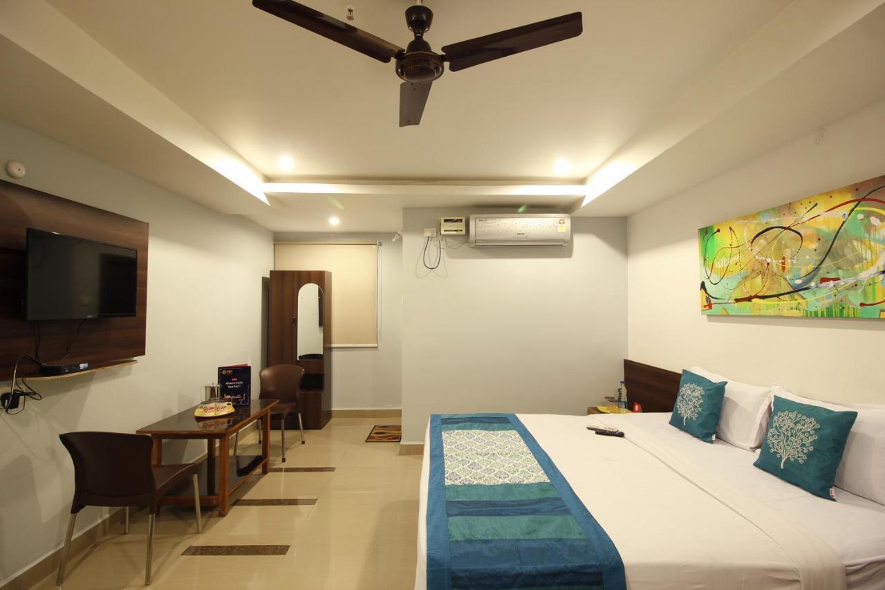 Hotel Mango Leaves Hyderabad Eksteriør billede