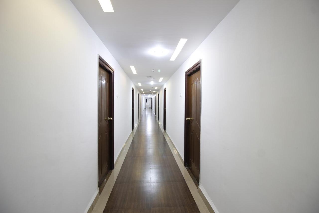 Hotel Mango Leaves Hyderabad Eksteriør billede