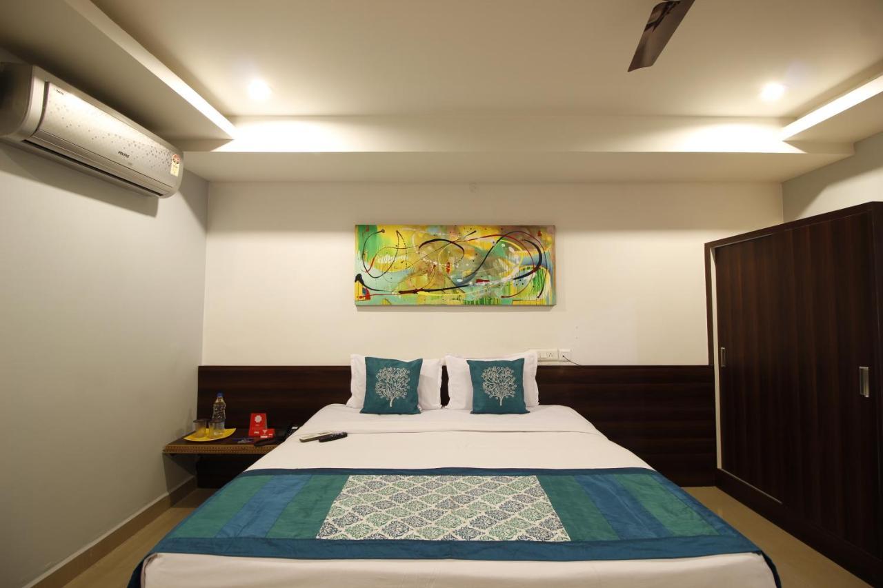 Hotel Mango Leaves Hyderabad Eksteriør billede